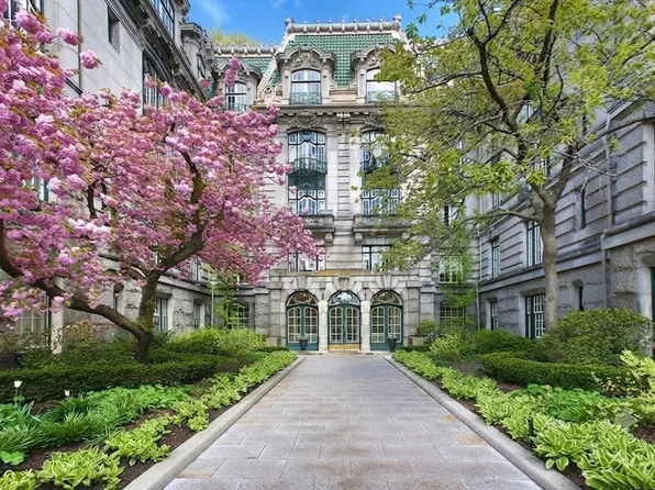 1514 Beacon St, Brookline, MA