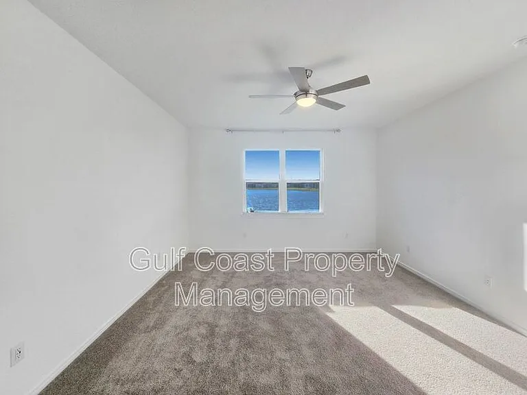 11224 Shoreline Trl — Photo 10