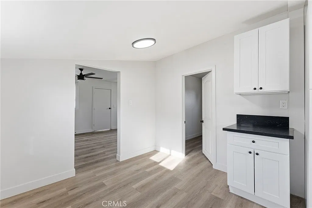 4 bed, 1200 sqft, $2,899 — Photo 4