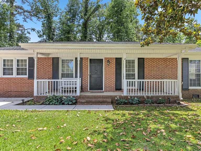 3 Lee Ct — Photo 2