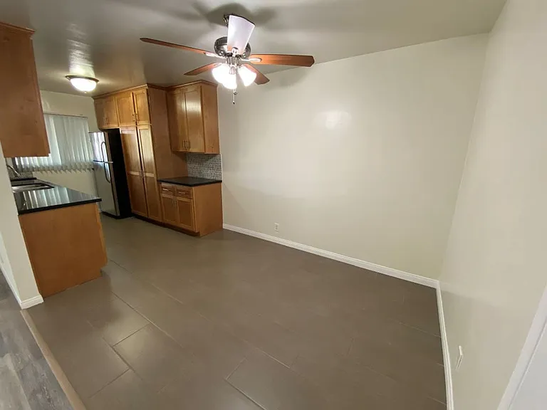 Keswick Court Apartments — Photo 16
