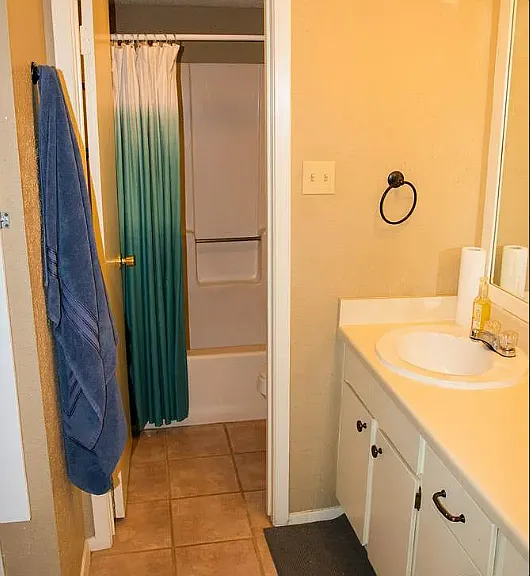 3211 Pearl St #304 — Photo 6
