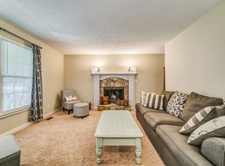116 Willowbrook Ct, Acworth, GA 30101