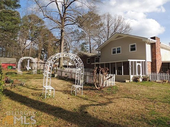 2nd image of 6279 S Summers Cir