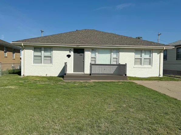 1409 Montgomery St, Hays, KS 67601