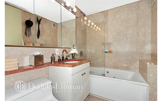 Rented by Douglas Elliman | media 26