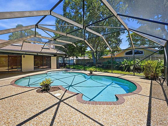 4th image of 21540 Kapok Circle