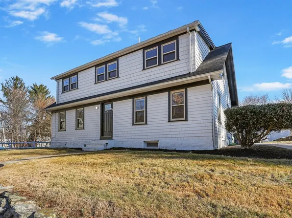 114-114A Millville Rd, Mendon, MA 01756