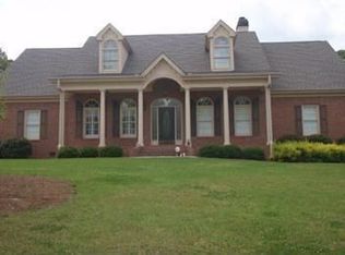 285 Calumet Ln, Monroe, GA 30655