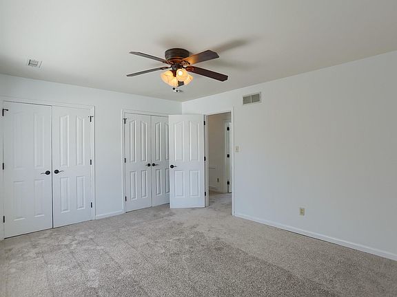 3rd image of 66 Oakmont Pl