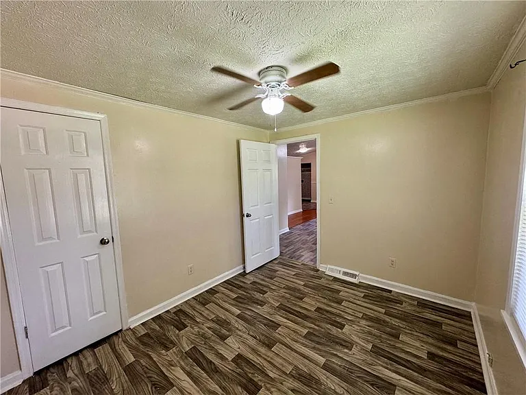 7 Sherwood Loop — Photo 12
