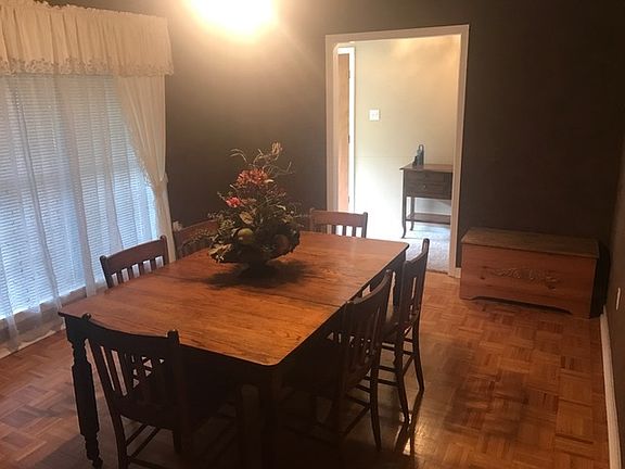 5th image of 164 Belaire Dr