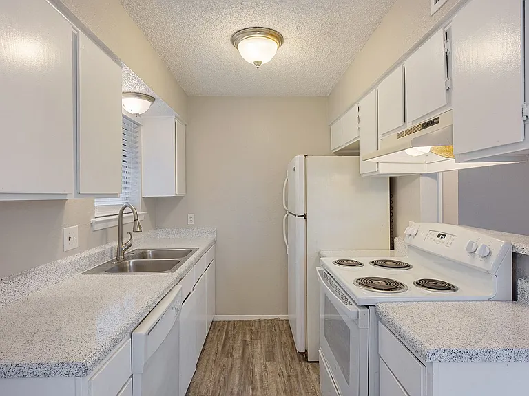 7450 Ruby Pl — Photo 29