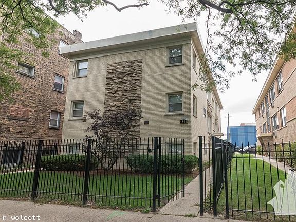 2nd image of 4540 N Wolcott Ave #1411