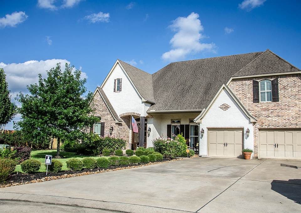 1st image of 7725 Deerchase Dr