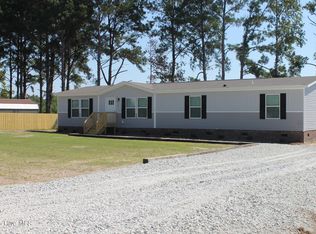 309 Pridgen Acres Dr, Clarkton, NC 28433