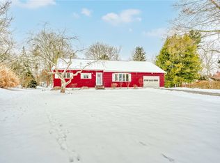 146 Lysander Dr, Rochester, NY 14623