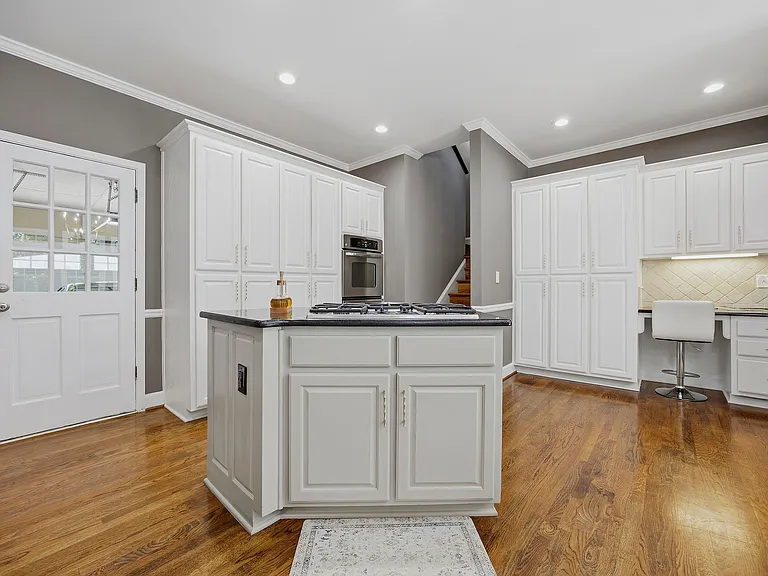 10530 Tuxford Dr — Photo 20