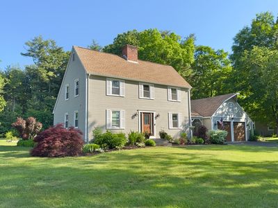 169 Pomeroy Meadow Rd, Southampton, MA, 01073