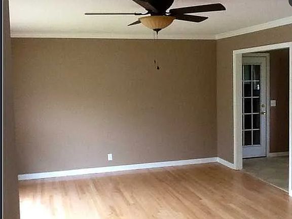 5th image of 8012 Plaxco Dr