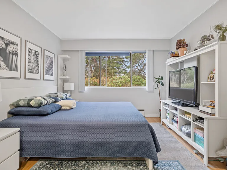 6111 Tisdall St — Photo 39