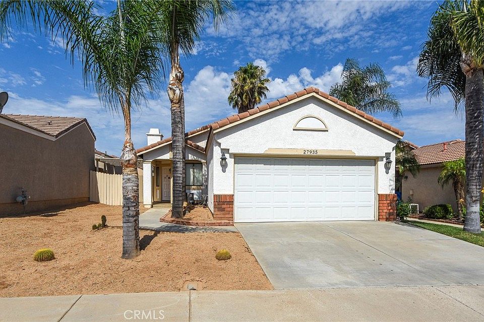 1st image of 27935 Cactus Flower Dr