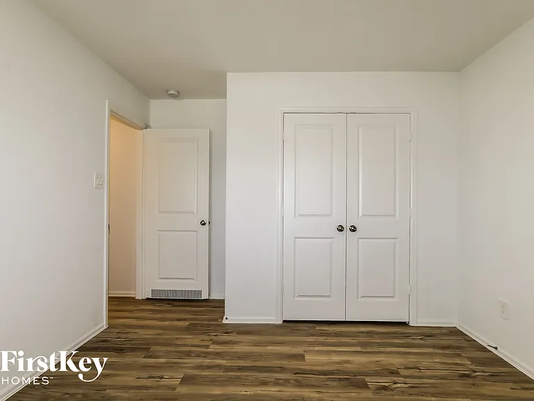 18467 Cobalt Cove Ln — Photo 10