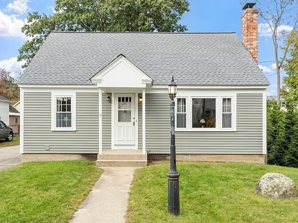 151 Walnut St, Leominster, MA 01453