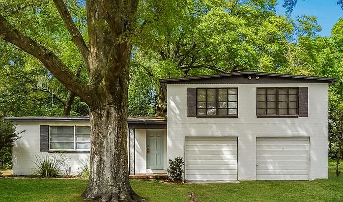 1st image of 7 Eaton Ave #1
