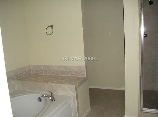 1st image of 2956 Bel Air Dr