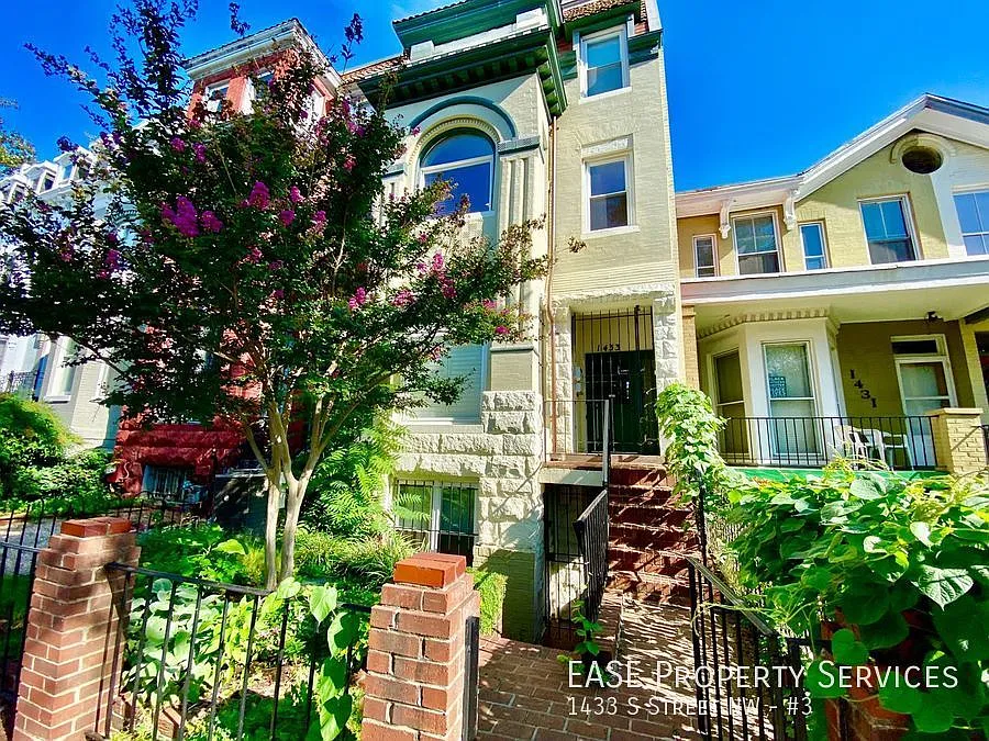 1433 S St NW photo 1