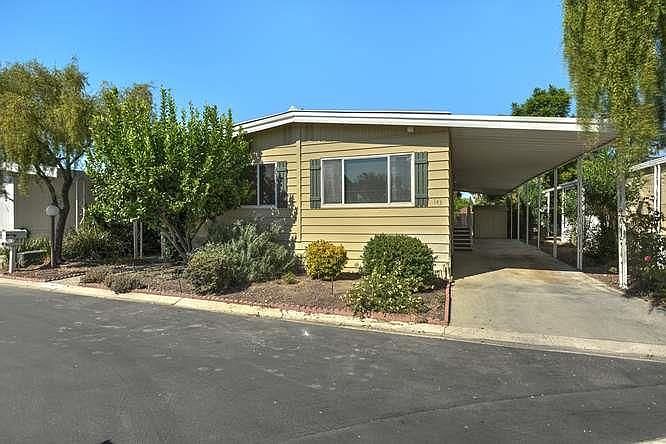 1st image of 143 Quail Hollow Dr