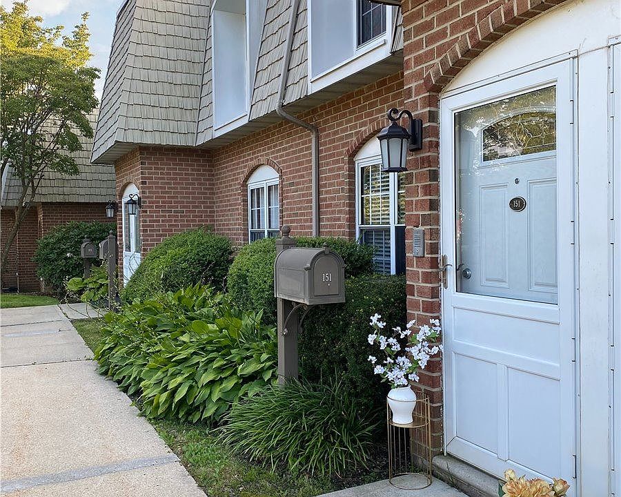 1st image of 171 Main Ave #151