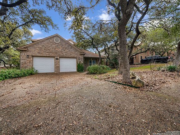 2nd image of 8634 CHEVIOT HEIGHTS