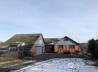 26140 N Us Hwy #1, Hoodsport, WA 98548
