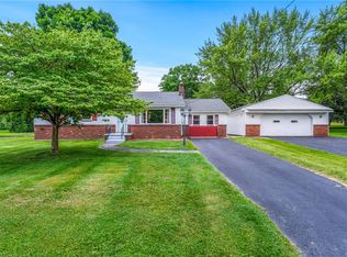 9 Field St, Bessemer, PA 16112