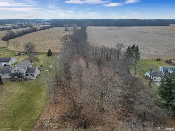 0 E Kalamo Hwy, Charlotte, MI 48813