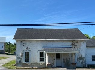 4356 Kings Hwy N, Emmaus, PA 18049