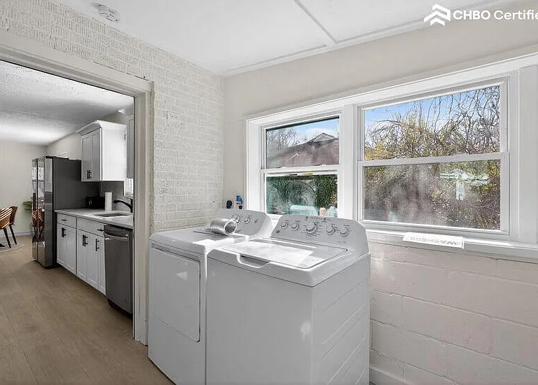 In unit washer and dryer