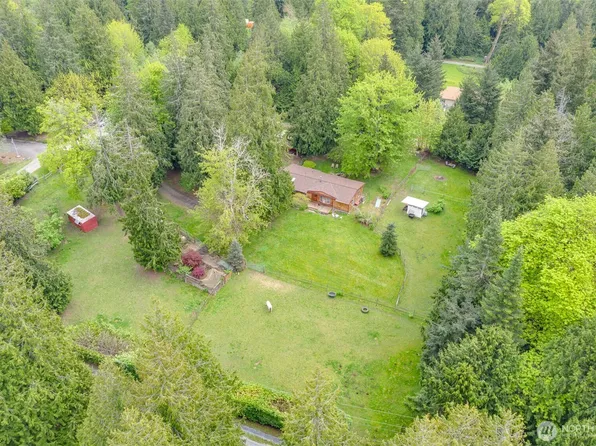 472 Iris Lane, Camano Island, WA 98282