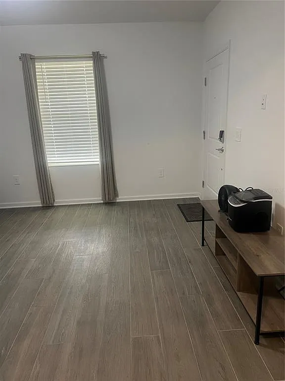 1 bed, 1.0 bath, 2074 sqft, $1,650 — Photo 1