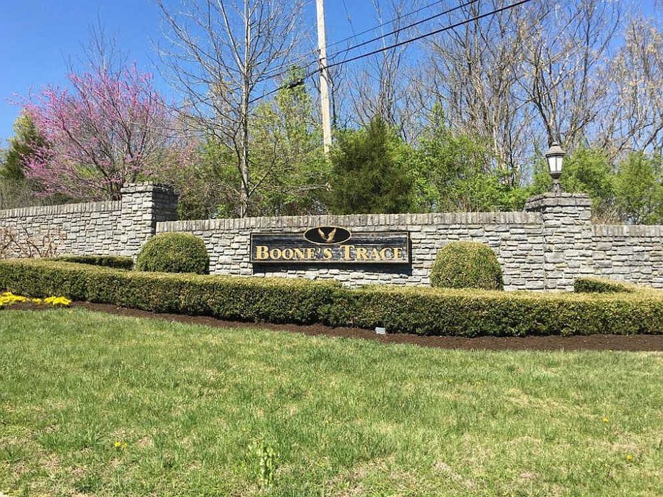 1st image of 300 Avawam Dr