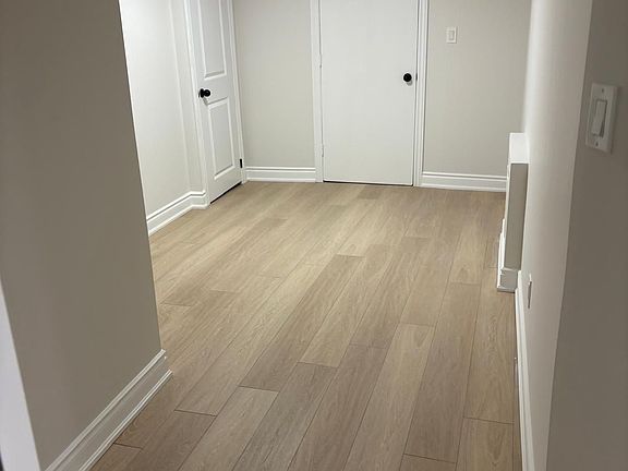 5th image of 66 Attview Cres