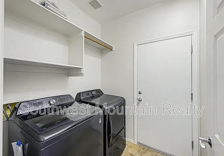 4265 E Azalea Dr — Photo 28