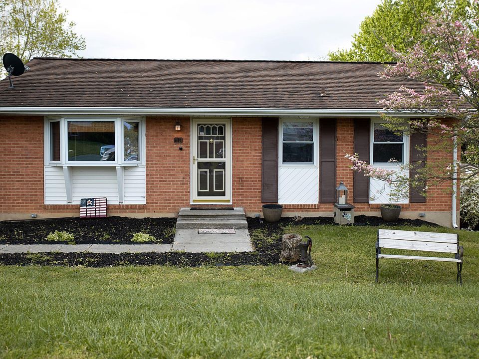 1st image of 619 E Augusta Ave