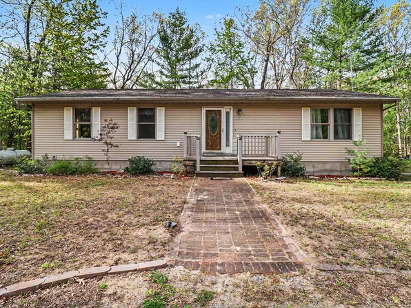 7137 E Catherine Ave, Fountain, MI 49410