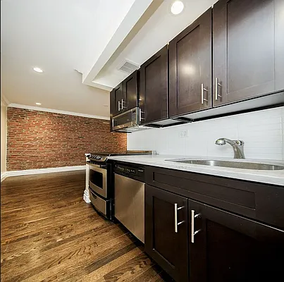 Rented by REAL New York | media 5