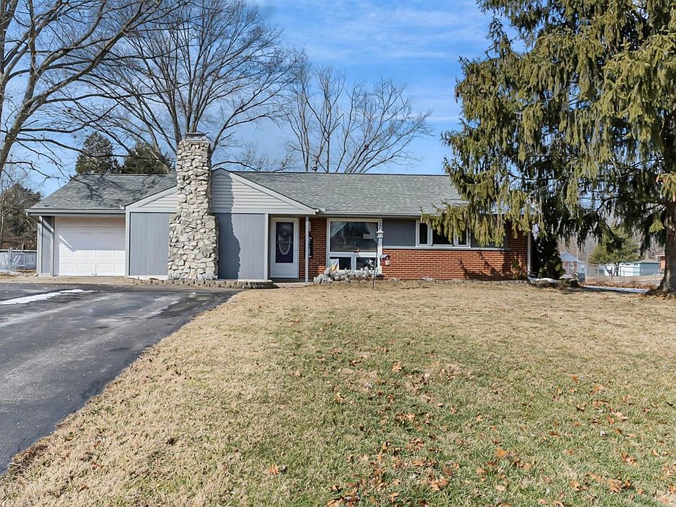 1st image of 8653 Glenrose Ln