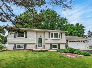 1334 N Page St, Stoughton, WI 53589