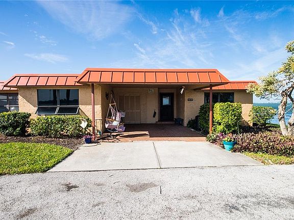 4th image of 3838 Catalina Dr